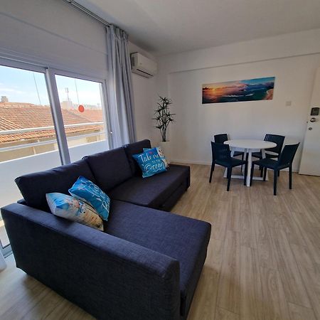 Kitieos Central Apts 100M From Finikoudes Beach Larnaca Extérieur photo